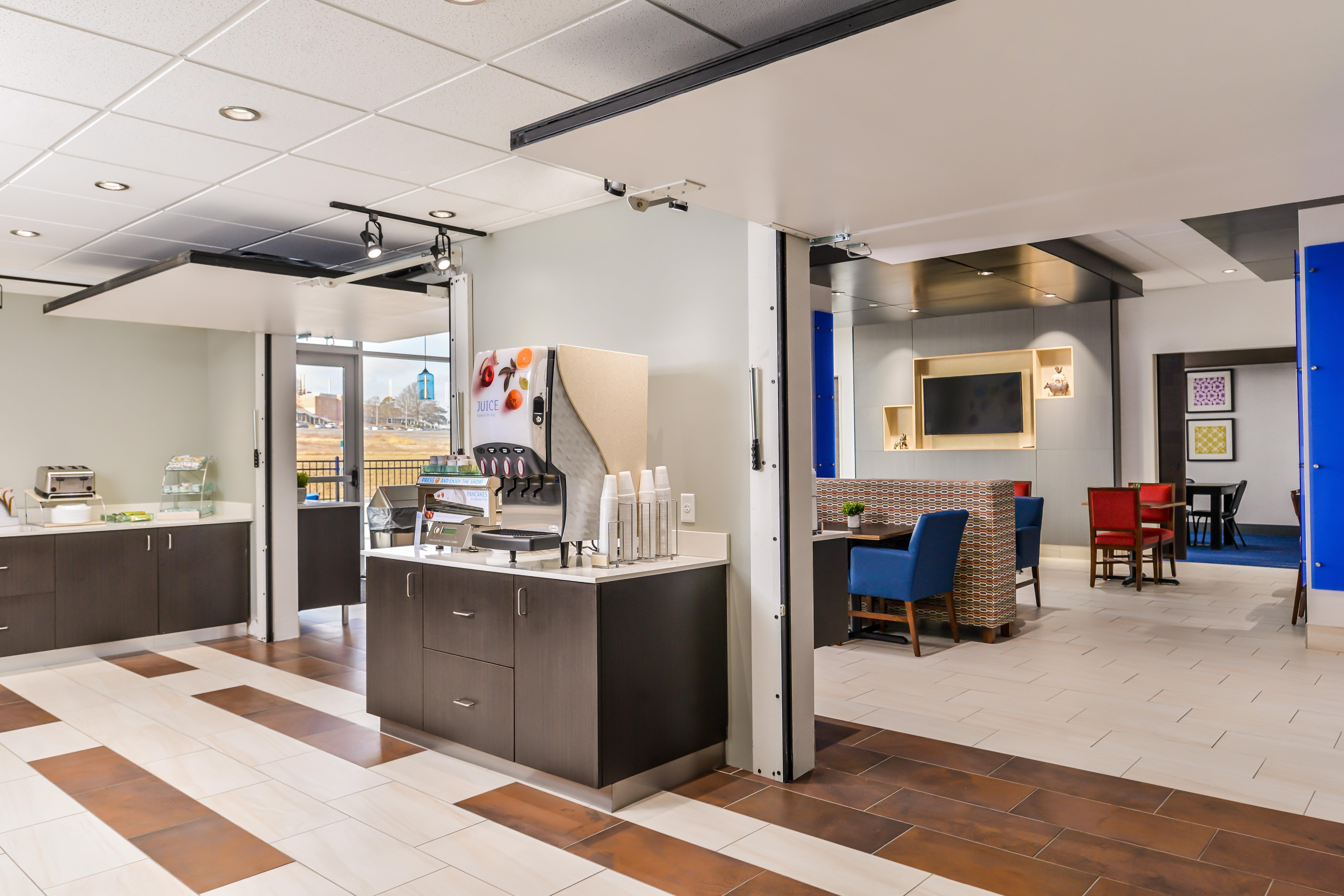 Holiday Inn Express & Suites - Kansas City - Lee'S Summit By Ihg Εξωτερικό φωτογραφία